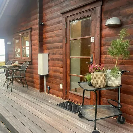 Tatil Evi Log With Views Of Isefjorden